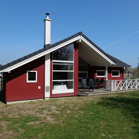 Geraeumiges Strandhaus Fuer 10 Personen Prázdninový dům Großenbrode